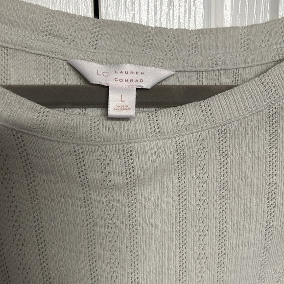 LC Lauren Conrad Peplum Top Size L - Picture 2 of 5